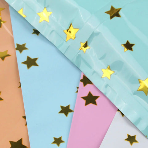 Colorful star pattern plastic loot bags from 25 Party Favor Bags For Kids Birthday Parties With Star Pattern In 5 Colors