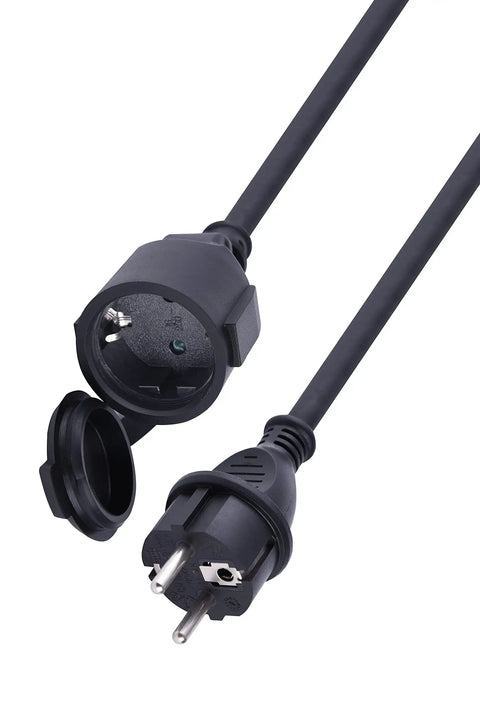 Tough As Nails 5 Meter Outdoor Extension Cable Built With Heavy Duty Neoprene Rubber Body And Locking Safety Socket Plus Weather Resistant Cover, detailed view of plugs.