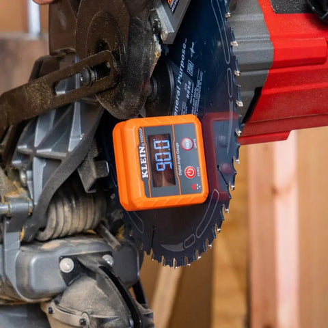 Angle Finder Digital Gauge With Strong Magnetic Base For Quick Conversions Between Degrees, Percent Grade, Inches Per Foot, on saw blade