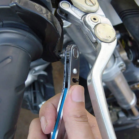 Heavy Duty Smooth Operator Real Deal 90 Degree Offset Ratcheting Screwdriver With Magnetic Bits Set Low Profile Stubby Design For Tight Areas Hand Tool Blue