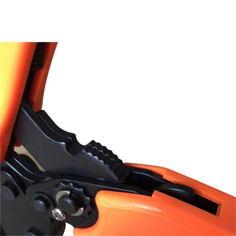 Close-up of Labor-Saving Crimping Pliers for Terminal Crimping Tools 6.5 to 8.8 mm CATV F Type heavy-duty high-carbon steel ergonomic grip