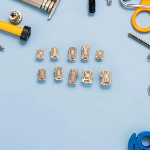 Huge 500 Pcs Brass Insert Nuts Assortment Kit Including M2 And M2.5 Knurled Fasteners on blue background