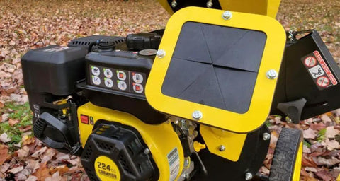 Heavy-Duty 3 Inch Portable Chipper Shredder With Collection Bag And 224cc OHV Engine For Fast Yard Cleanup Handles Branches