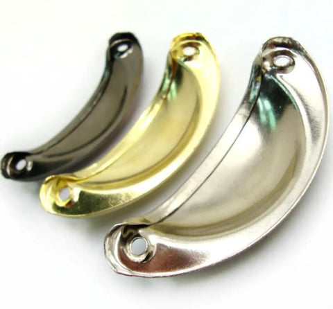 10 Piece Heavy Duty Antique Bronze Cup Pulls Top Shelf Vintage Shell Drawer Handles Standard 3 2 Inch Hole Center Cabinet Knobs For Kitchen Dresser Furniture Renovation Screws Included in various colors.
