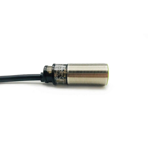 PRT18-5DO Plug And Play Inductive Proximity Sensor PNP Normally Open 12-24V DC M18 Shielded Flush Mount 5mm Sensing Distance