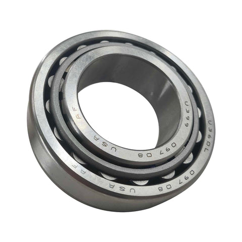 Close-up of Rear Axle Bearing With Seal And Retainer Kit For Jeep Wrangler JK JKU 2007 2017 Replacement For OEM 68003270AA 83503077 68499023AA