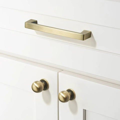 10 Pack 6.3 Inch Center To Center Brushed Antique Brass Kitchen Cabinet Handles 160mm Cabinet Pulls Hardware on white cabinet