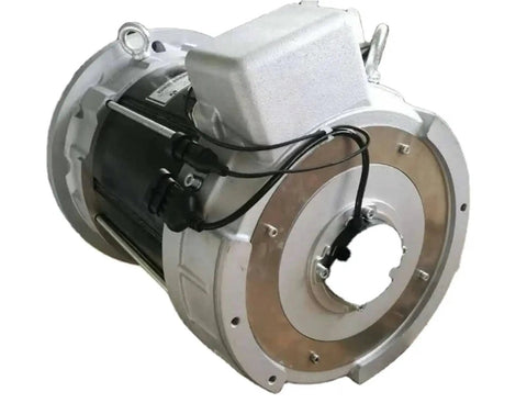 Smooth Rolling AC Traction Motor For Electric Vehicle Conversion Kits 72V 10kW motor with silver casing and wiring connections.