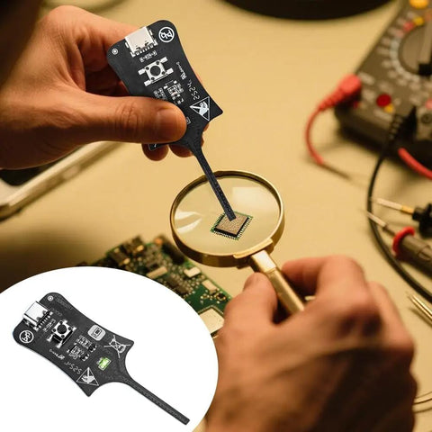 Set Of 2 Type C Inductance Testers For Motherboards And Coils, High Sensitivity Electromagnetic Induction Tool in use