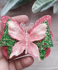 1 Set Butterfly Bow Tie Metal Die Cuts For DIY Scrapbooking And Card Making, Christmas Bowtie Hair Bow Cutting Dies in use