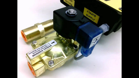 Delta Point Dpl-12Gm-6-E1c-Fe12-F-Y Water Shut Off Valve With Flow Meter For Industrial Plumbing And Process Lines Heavy Duty Valve Assembly Like New Used Condition 15 Lb Weight brass valve close-up