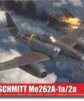 Cover art for 1:72 Messerschmitt Me262A-1a/2a Jet Fighter Model Kit showing aircraft in flight.