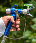 Airless Spray Gun For Paint Sprayers, 7250 PSI Capacity, Aircraft Grade Aluminum Body, 0.118 Inch Orifice, Four Finger Trigger