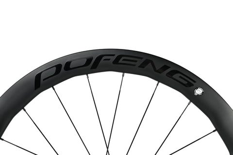 Carbon Fiber Wheelset For Road Bikes 700c Disc Brake Tubeless 50 By 28mm UD matte black decal close-up