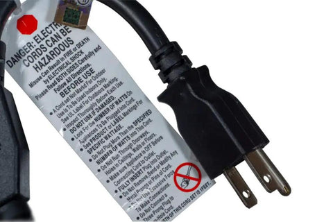 Ultra Short 14-Inch Power Splitter Cord From One NEMA 5-15P To Two NEMA 5-15R Outlets 16 AWG 13A 125V Black Cable, close-up plug
