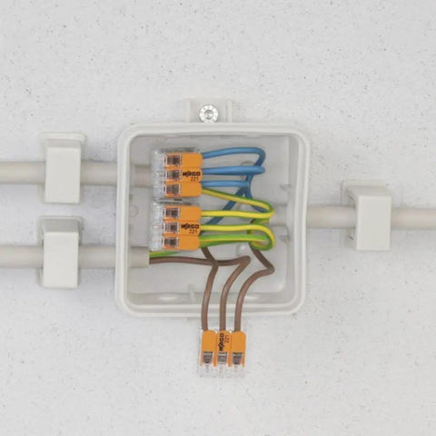 Junction box with Lever Nut 5 Conductor Compact Connectors 221-415 connecting copper wires, showcasing visual strip check feature