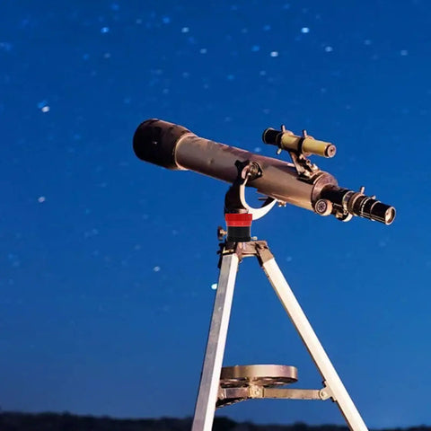 Telescope with Double Helical Focuser for Telescopes Pro Grade Aluminum Alloy Focus Mechanism, 10mm Stroke, under starry sky