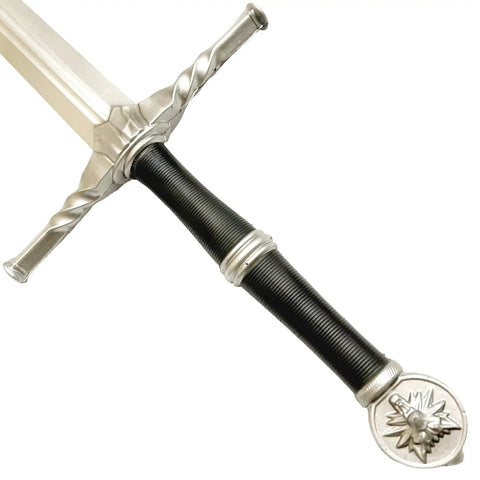 Close-up handle of 41 Inch Medieval Foam Long Sword For Cosplay And LARP Halloween Costume Silver Safe Foam Blade 31 Inch Blade With 7 Inch Guard