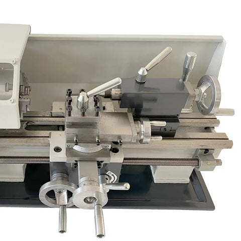 Precision Mini Metal Lathe Benchtop Machine Offers 7 Inch Swing By 12 Inch Centers For Inch Threading And Metal Turning powered by 600W motor