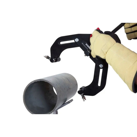 Ultra Clamp 6 Inch Pipe Clamp For Welding With Quick Release Button And T Handle positioning on metal pipe