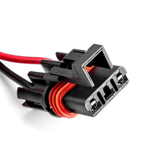 Close-up of pulse power connector from Plug N Play 300W LED Light Bar Wiring Harness Kit With Pulse Power Connector, Relay Fuse, 14 AWG One Lead, 12V On Off Rocker Switch, Easy Install For Polaris RZR General Ranger