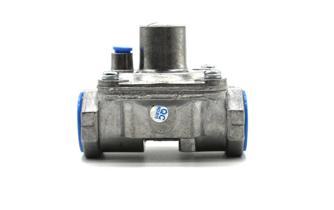 Metal propane regulator with blue end caps and 1/2"-14NPT inlet/outlet connections.