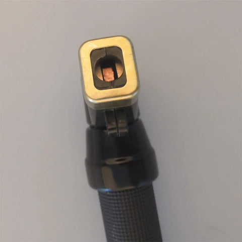 Heavy Duty 400A Welding Electrode Holder With Sturdy Clamp Jaw Plier For Stick Welding Machines And Pro Projects close-up of connector end