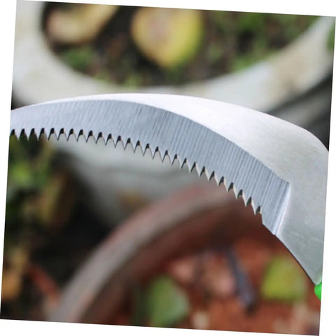 Sharp edge of Two Piece Manual Weeding Sickle Tool Set For Quick Garden Clearing And Harvesting Portable Multi Functional Garden Tool