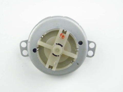 Front view of Low Noise Dope Brushless DC Gear Motor With D Shaft 5V 5 RPM POM Plastic Gearbox Iron Shell Housing