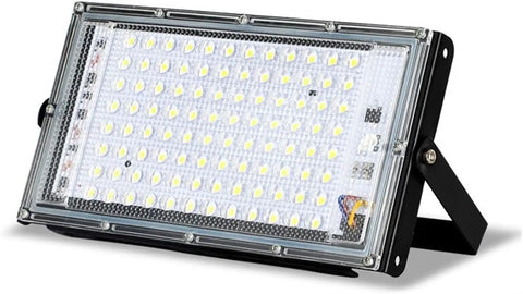JUDYSSY Security Lights Outdoor Reflector Led Floodlight Outdoor Flood Light S with 100 LED bulbs and waterproof housing.
