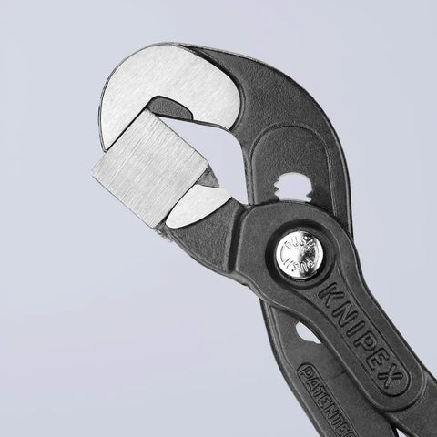 Close-up of RAP Tools Raptor Pliers 87 41 250 Pro Grade Pliers for Tradesmen, showcasing precision jaws and ergonomic design.