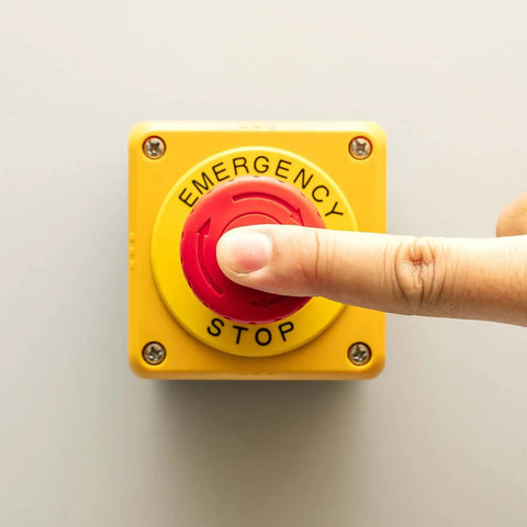 Momentary Green Push Button Switch Box With Emergency Stop No NC Contacts 10A 415V Quick Connect Terminals Center Distance 80x54mm