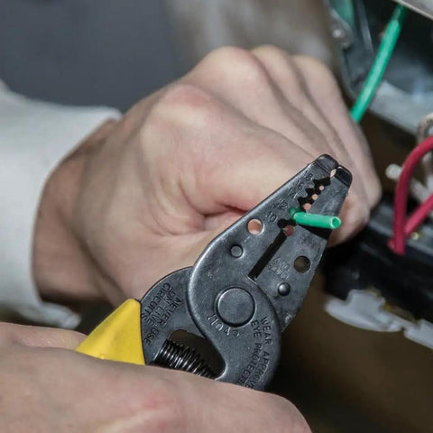Using 6 Piece Basic Tool Set For Home And Pros With High Leverage 9 Inch Lineman's Pliers Angled Diagonal Cutters Wire Stripper And Cutter And Screwdrivers Ideal Apprentice DIY Project Kit For Quick Reliable Repairs wire stripper on green wire