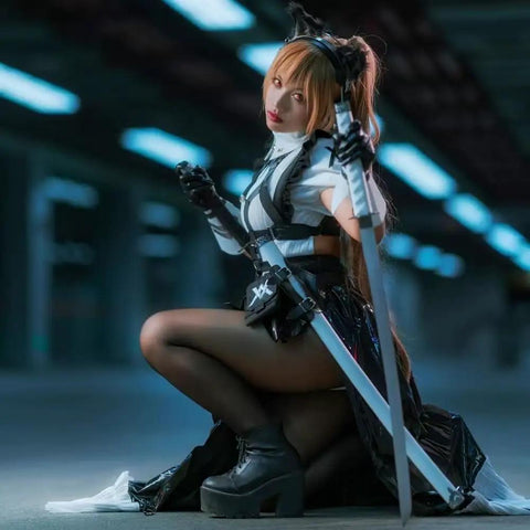 Cosplayer with katana wearing all leather belt. Katana Sword Belt For Cosplay And Pirate Adventures, Rugged black leather gear visible.