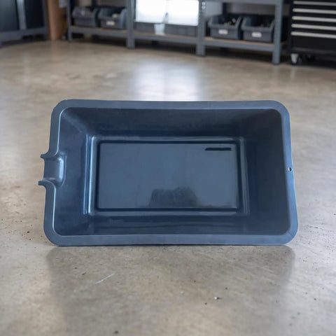 Heavy Duty 6 Liter Square Oil Drain Pan With Long Spout For Garage Home Mechanics And Workshop Deep Basin To Catch Engine Lube Mess Free, gray plastic design.