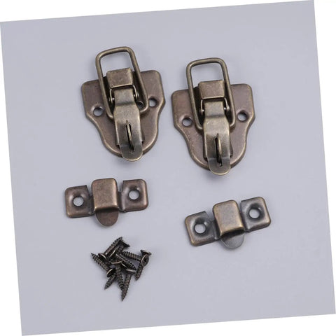 Vintage Wooden Box Hasps And Cabinet Toggle Latches Set 2 Pack Antique Brass Duckbilled Catch for Wooden Cabinets