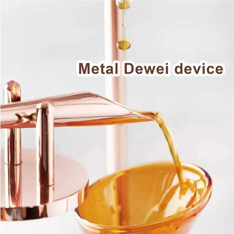 Premium Cold Brew Coffee Maker Featuring Gentle Slow Drip Flow And Adjustable Metal Valves, 1200 Ml High Borosilicate Glass Carafe pouring coffee.