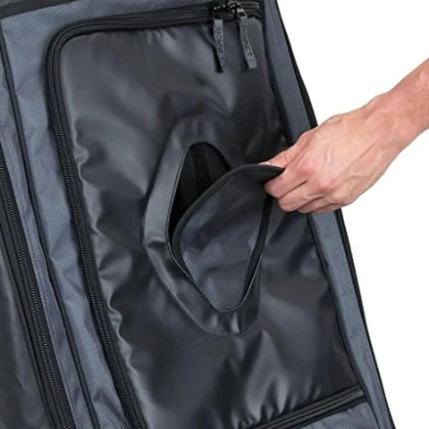 Commander Catchers Gear Bag With Wheels For Travel And Outdoor Play Black showing durable handle detail