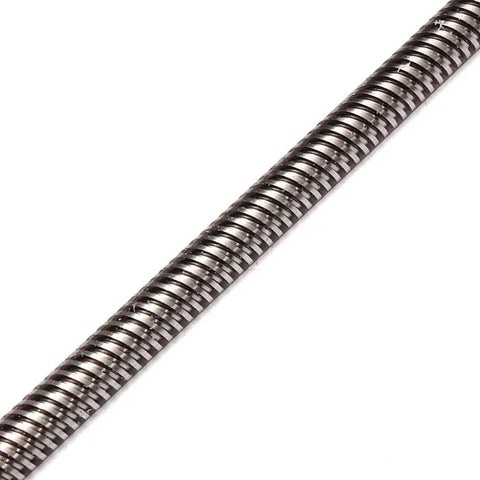 Close-up of stainless steel 8Mm Lead Screw 1000Mm for 3D Printer CNC, highlighting spiral threading and durable design.