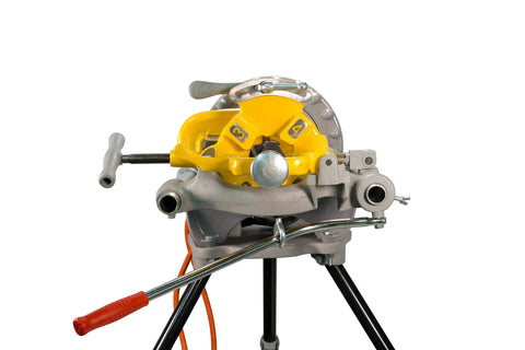Reconditioned Heavy Duty Pipe Threading Machine With Foot Pedal And Quick Opening Die Head handles pipe with grip, sturdy metal frame.