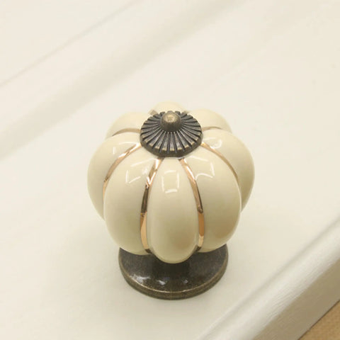 Super Slick Vintage Ceramic Pumpkin Cabinet Knobs 6 Piece Set, ivory pumpkin shape cabinet knob with black base