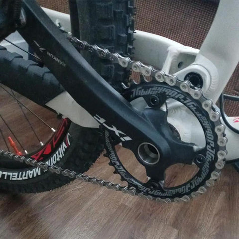 Crank Arm Set 175mm 104 BCD With Bottom Bracket Kit And Chainring Bolts For MTB BMX And Road Bikes installed on bike