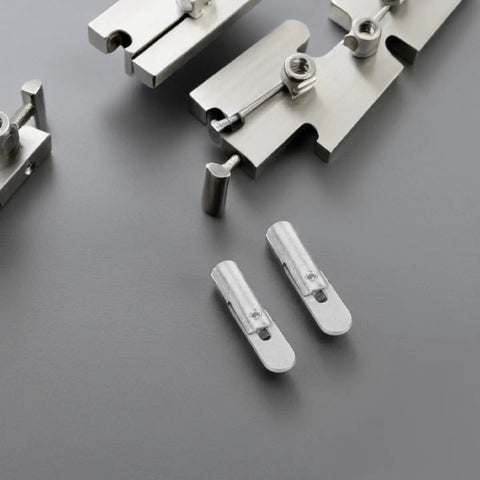 Heavy Duty Scaffold Guardrail Lock Pins 20 Pack Zinc Plated Steel Fixing Pegs showing two pegs on a gray surface.