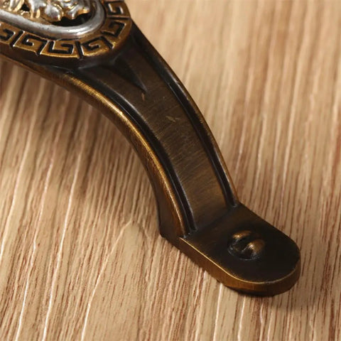Close-up of Rose Carved Door Handle for Cabinets and Dressers, Dope Antique Style Metal Cabinet Pull, lightweight alloy, visible attachment hole