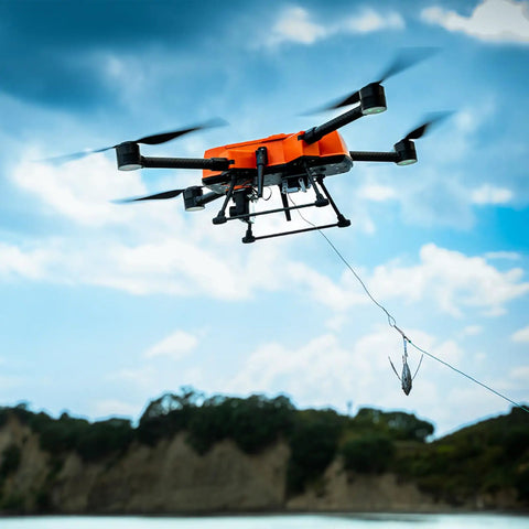 Fisherman Max Heavy Lift Fishing Drone With 7.0 Lbs Bait Capacity 1.5Km Casting Range IP67 Waterproof Foldable Drone 4K Camera flying over water