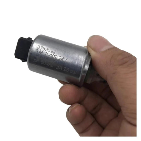 Heavy Duty 24V Solenoid Valve With 2M Plug Compatible With TM70402 Proportional Valve held in hand, showing details and connectors.