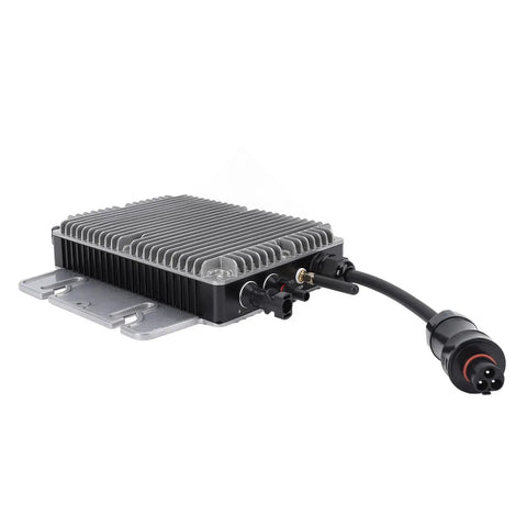 Heavy Duty 700W Solar Micro Inverter MPPT Technology IP67 Rated with aluminum housing and connection ports for easy installation.