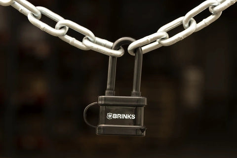 40mm Laminated Steel Weather Resistant Padlock With 2 Inch Shackle Vinyl Wrapped Chrome Plated Hardened Steel Body Four Pin Brass Tumbler Double Locking Mechanism Heavy Duty Security Lock For Outdoor Gates Sheds And Gear securing a chain