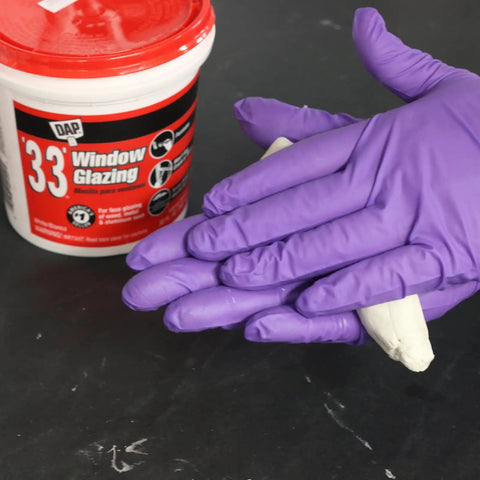 Ready To Use White Window Glazing Compound 32 Oz Tube Builds Rock Solid Airtight And Watertight Seal For Wood Metal Aluminum Sash Slick Finish Diy Home Upgrade Without Any Headache