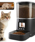 Automatic Cat Feeder With HD Camera And Two Way Video Chat Powered By 5G WiFi For Live Pet Monitoring Plus 5 Liter Food Storage with cat and smartphone.